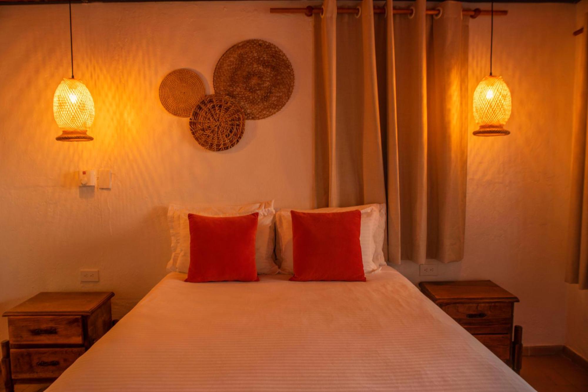Hotel Mi Monaco Pueblo Tapao